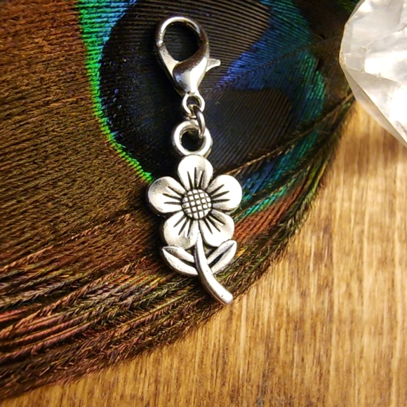 The Moody Goddess Jewelry - Flower Charm Garden Mom Charm Bracelet Gardener Bag Clip on Mother's Day Gift